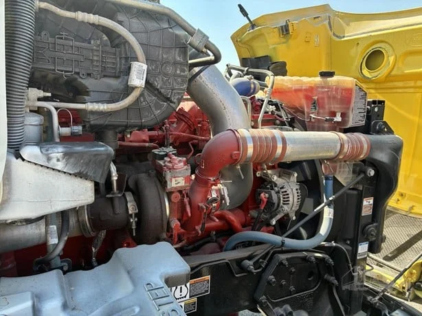 2021 Peterbilt 579 in Idaho Falls, ID — photo 23