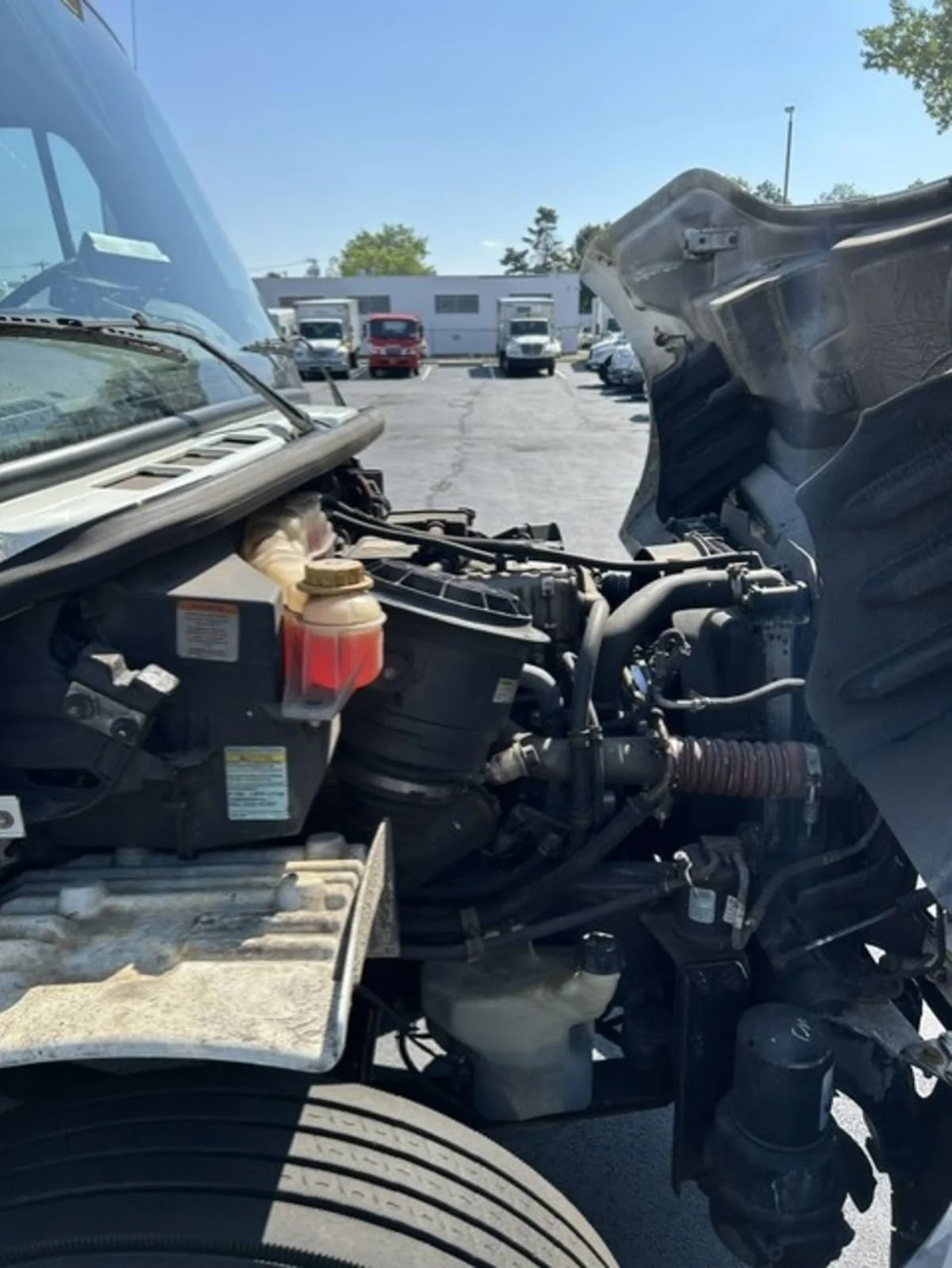 2020 Freightliner M2 106 in Farmingdale, NY — photo 17