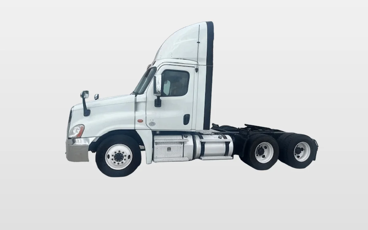 2019 Freightliner - image 1
