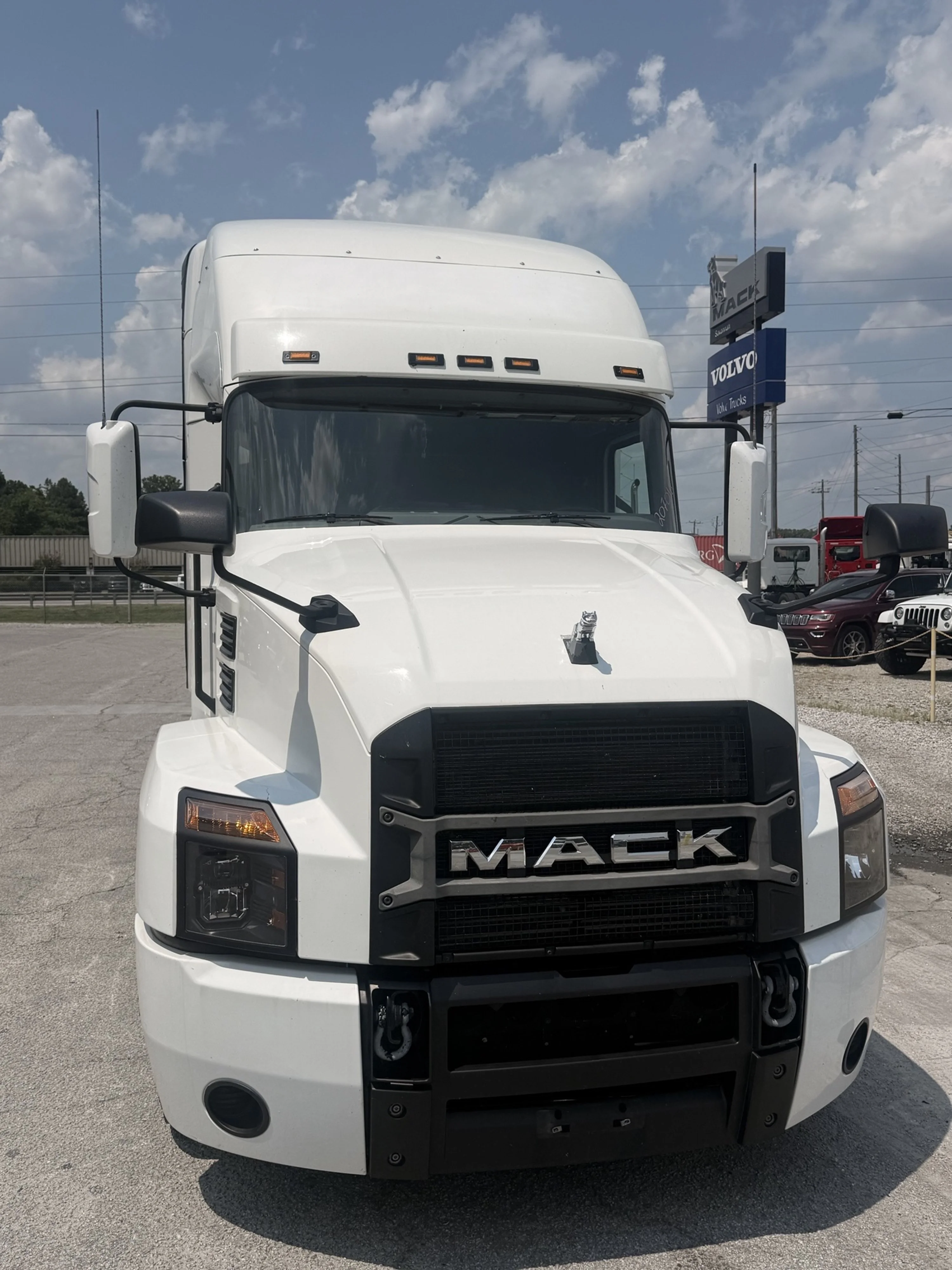 2020 Mack Anthem in Savannah, GA — photo 5