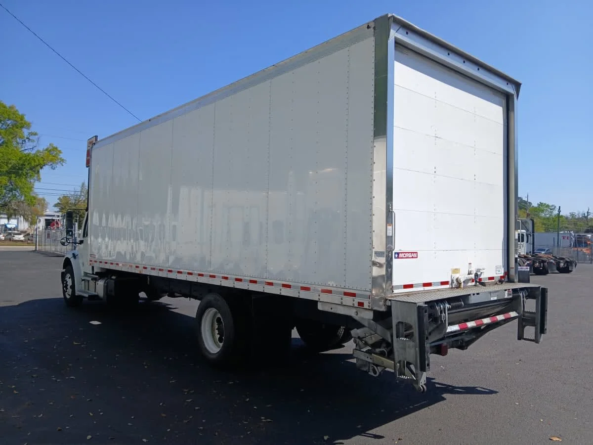 2022 Freightliner M2 106 - image 6