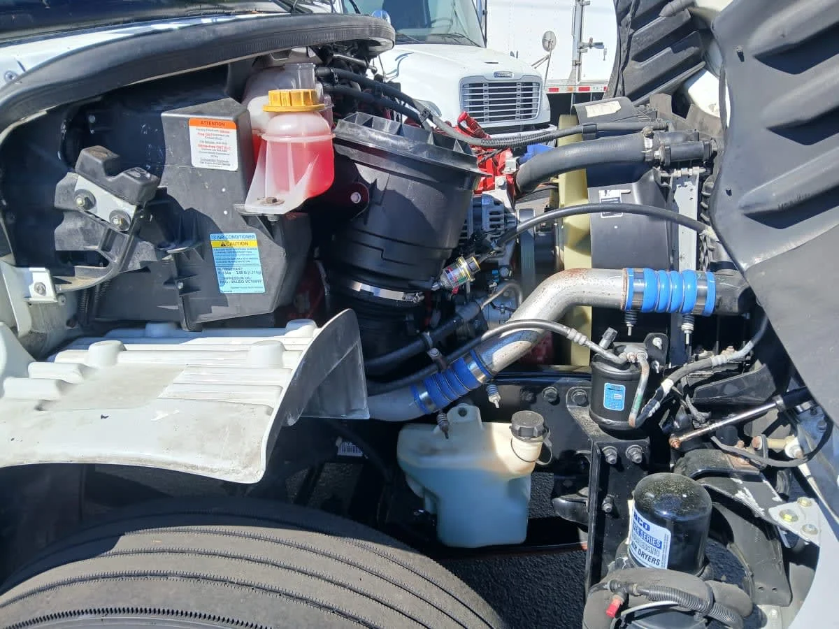 2022 Freightliner M2 106 in Jacksonville, FL — photo 11