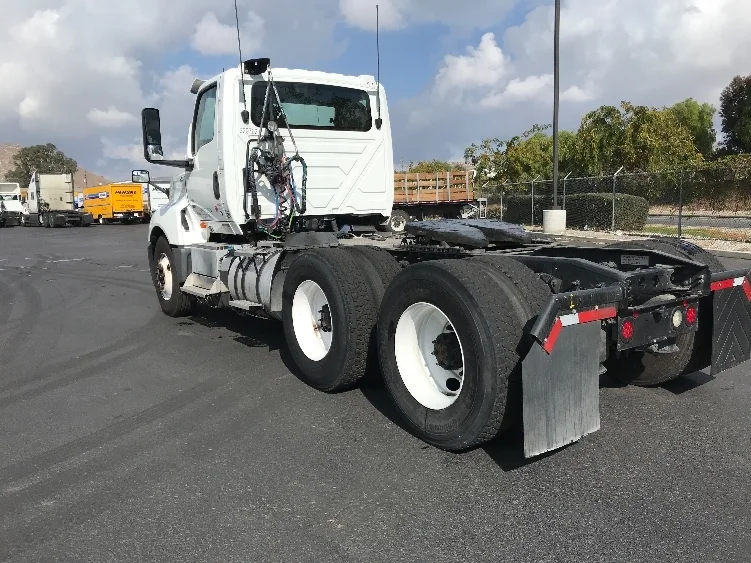 2019 International LT in Fontana, CA — photo 5