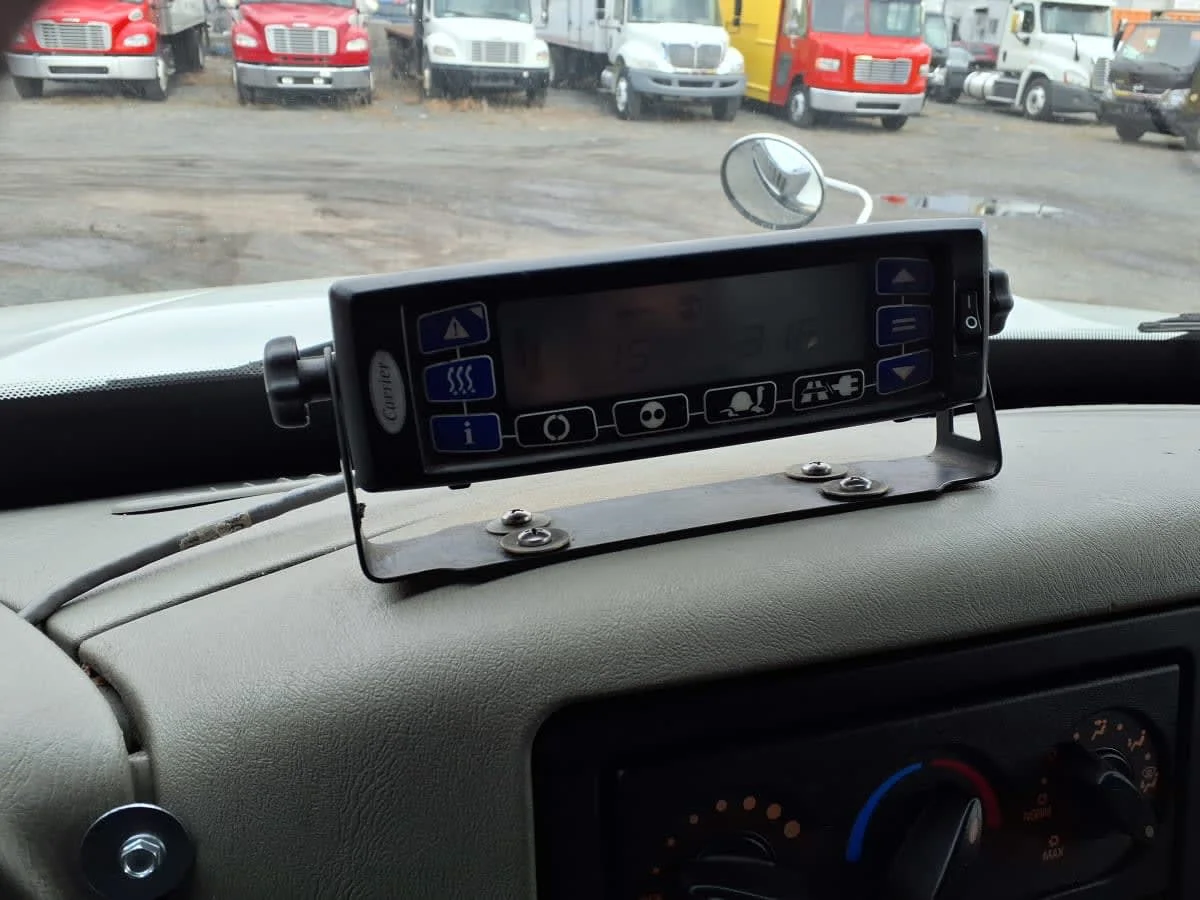 2018 International 4300 in Kearny, NJ — photo 7