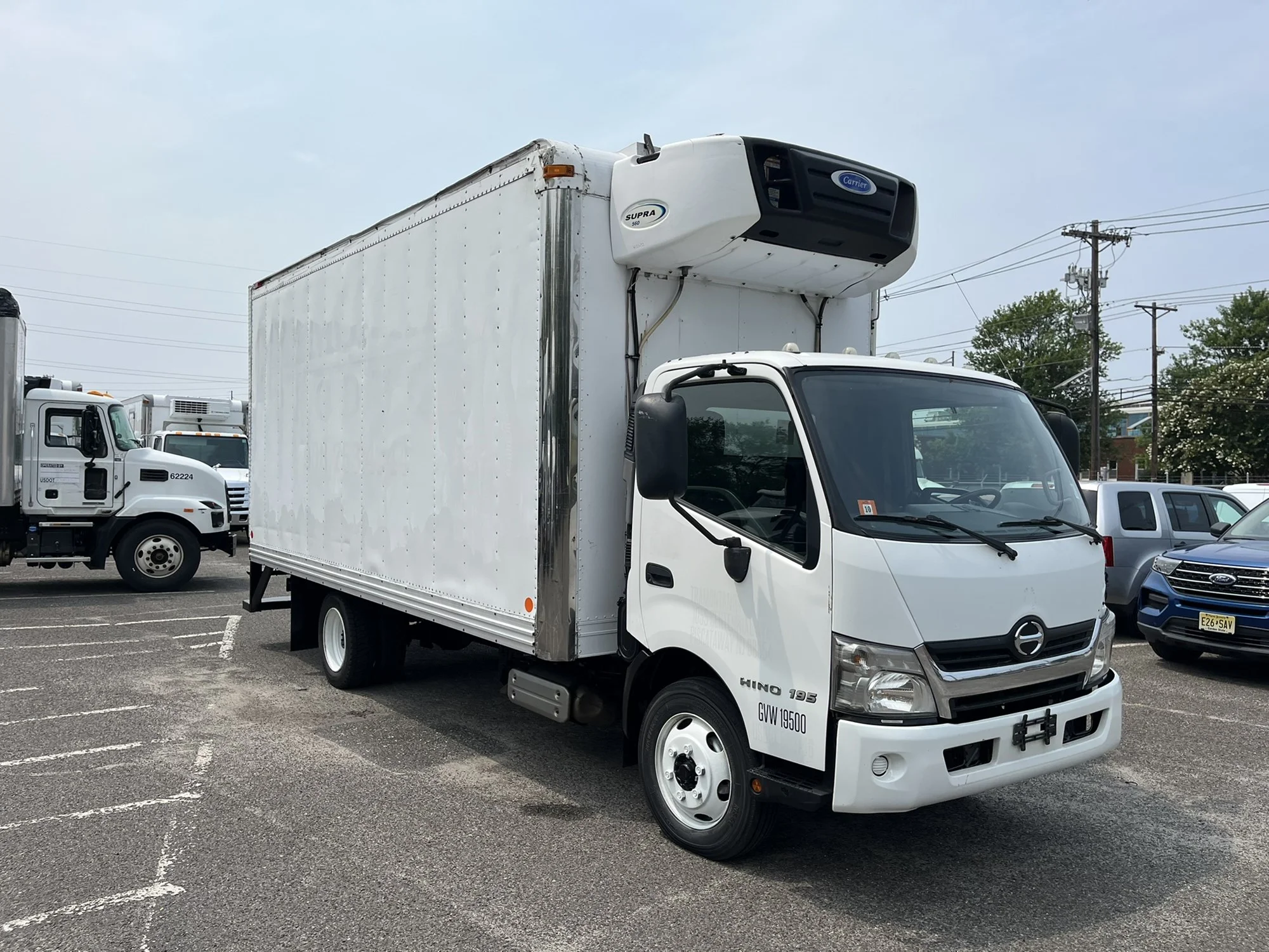 2019 Hino 195 in Trenton, NJ — photo 3