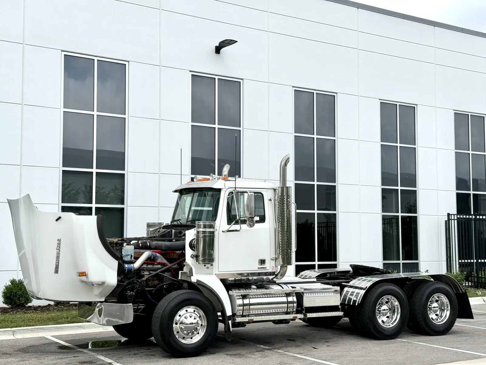 2015 Western Star 4900 in New Lenox, IL — photo 10