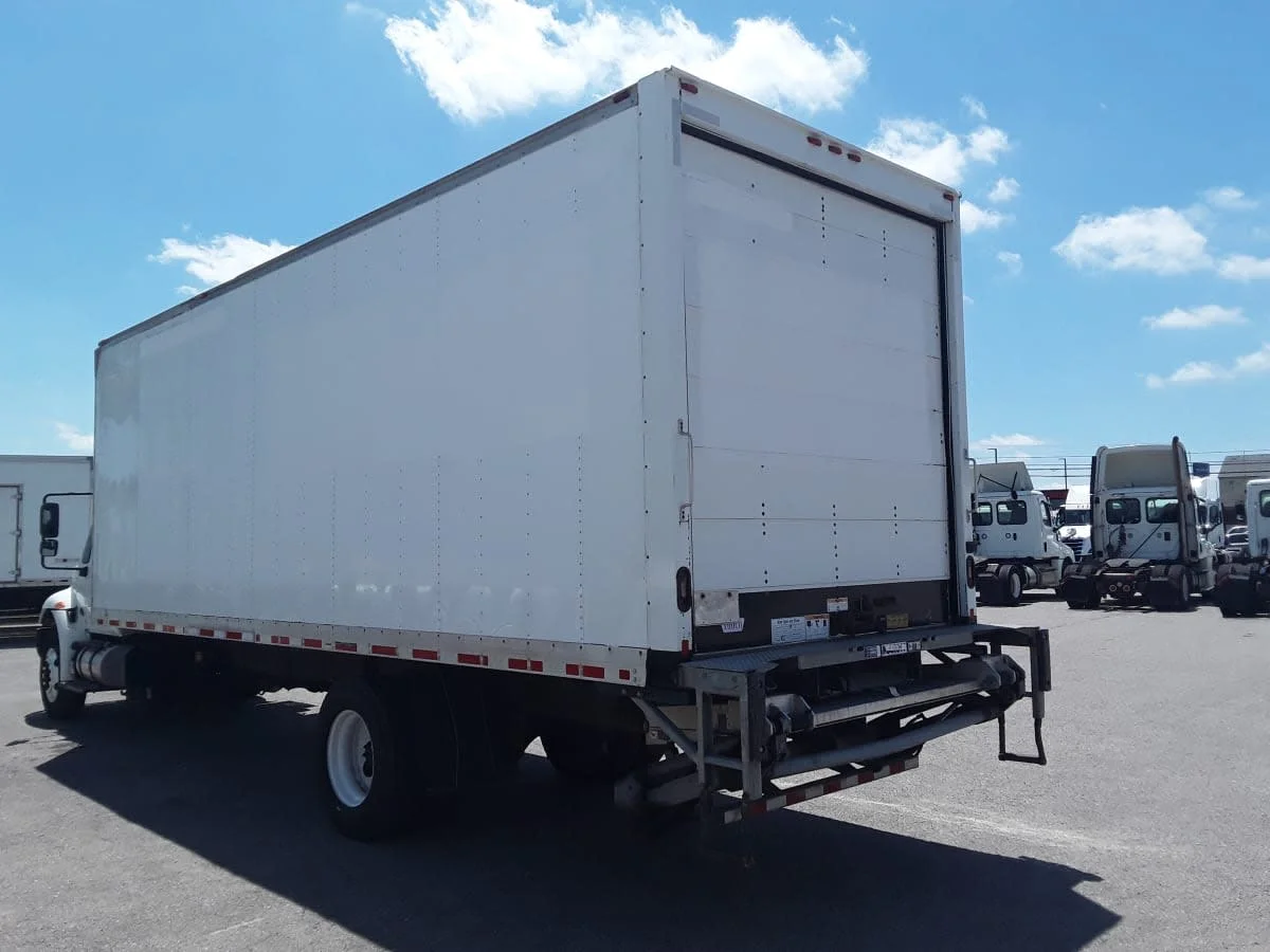 2019 International 4300 in La Vergne, TN — photo 6