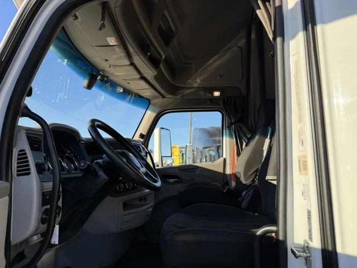 2021 Peterbilt 579 - image 33