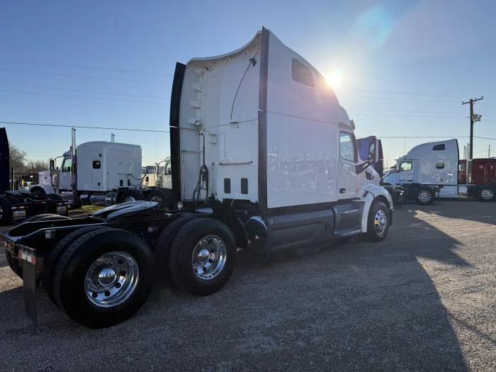 2021 Peterbilt 579 - image 48