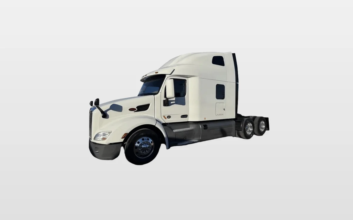 2021 Peterbilt 579 - image 1