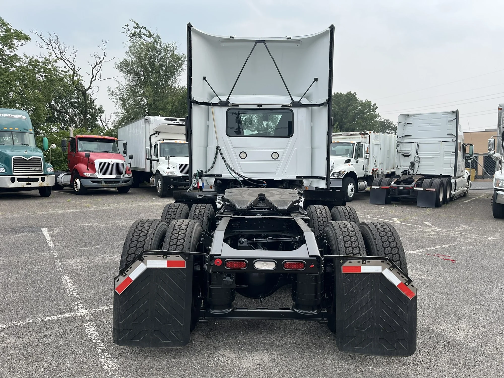 2023 Mack Anthem in Ephrata, PA — photo 5