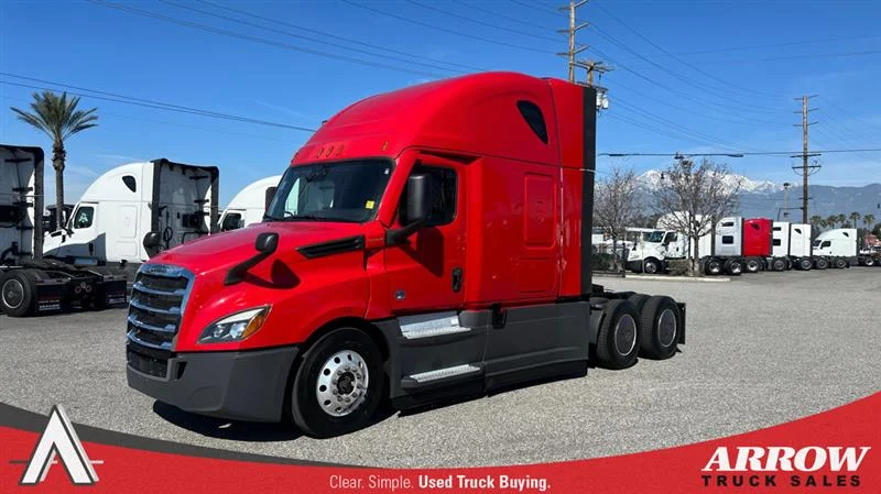 2022 Freightliner Cascadia in Fontana, CA