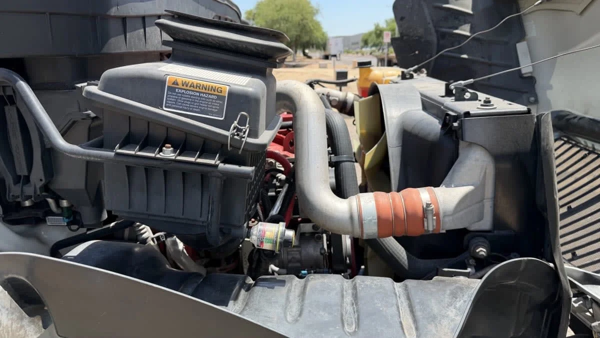 2019 International 4300 in Phoenix, AZ — photo 13