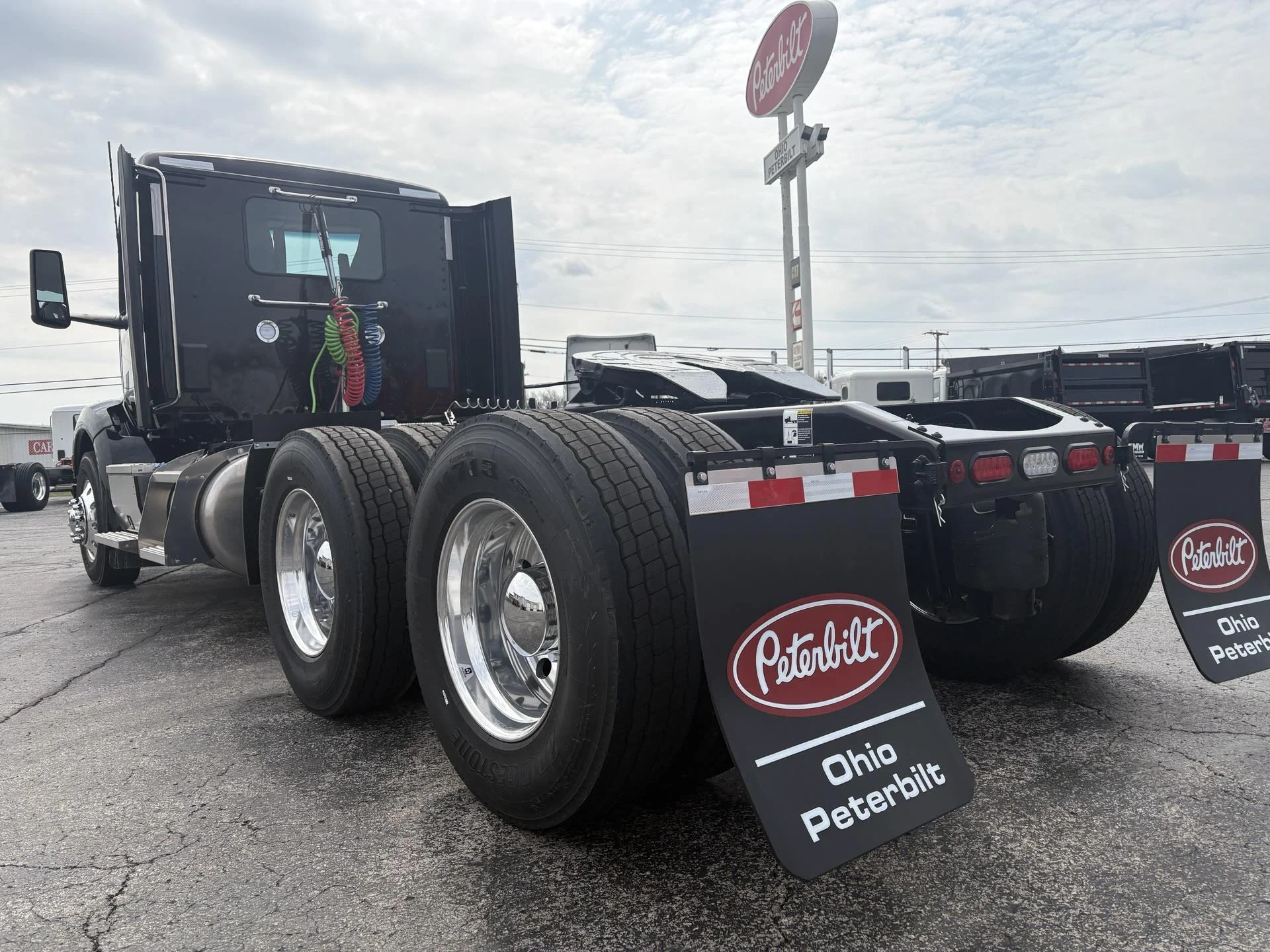 2027 Peterbilt 579 in Findlay, OH — photo 5