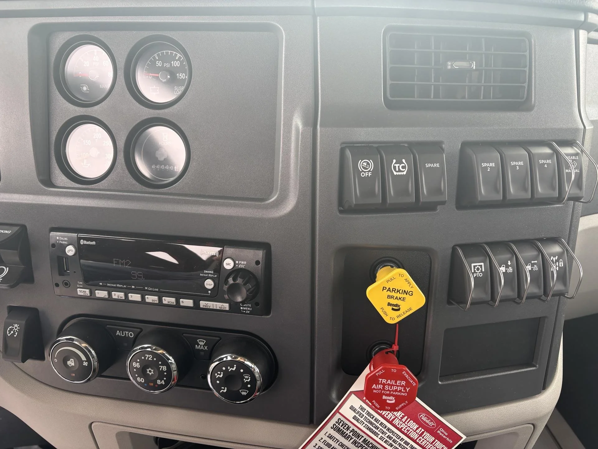 2027 Peterbilt 579 in Findlay, OH — photo 12