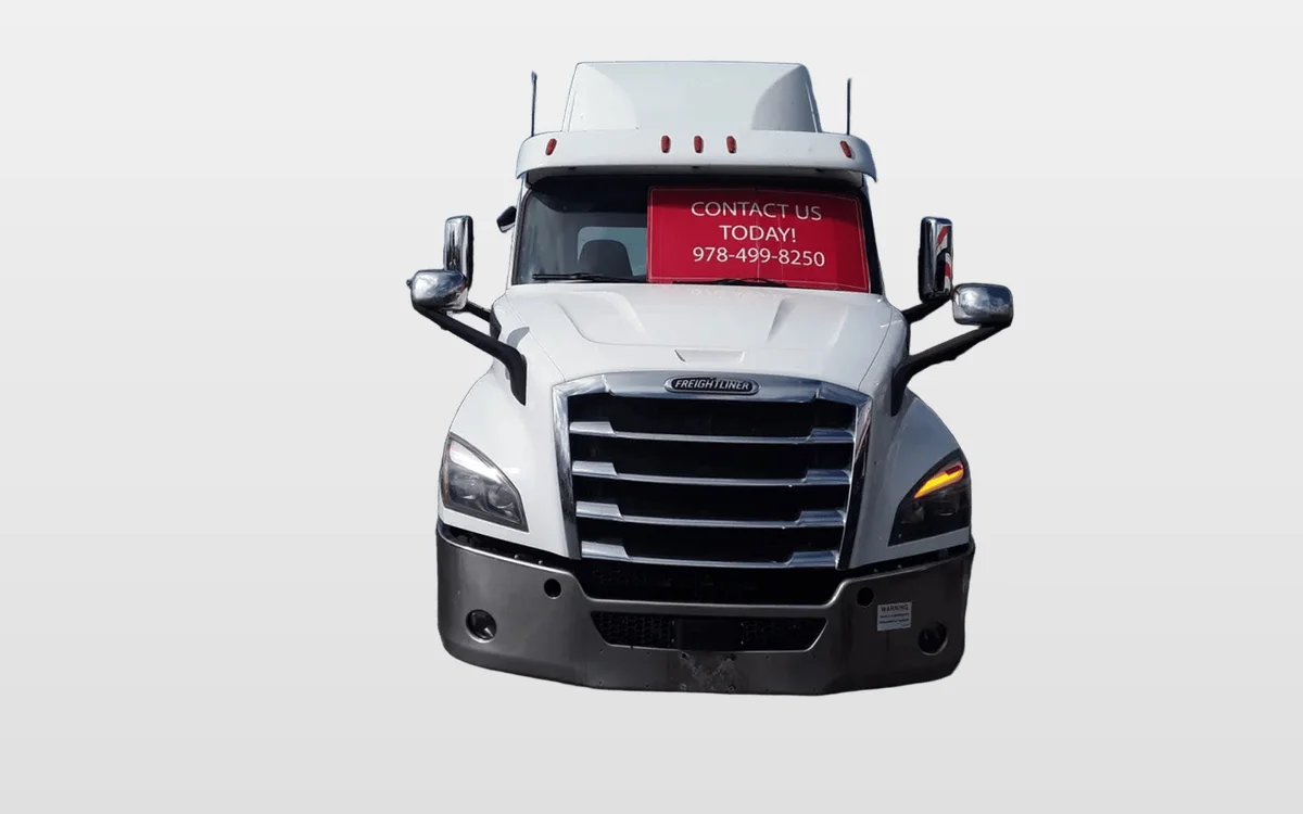 2020 Freightliner Cascadia - image 1