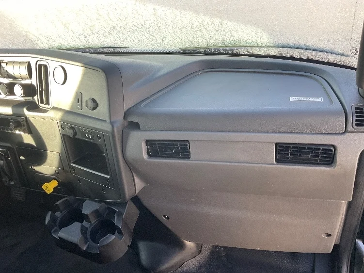 2022 International MV - image 10