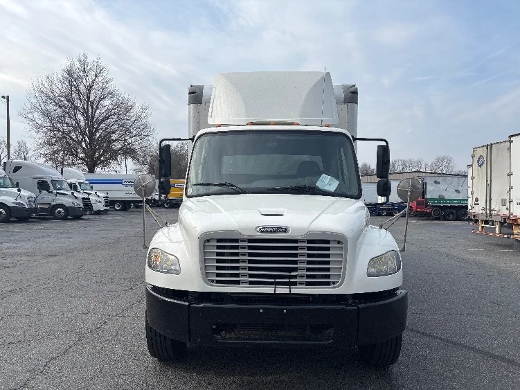 2021 Freightliner M2 106 - image 2