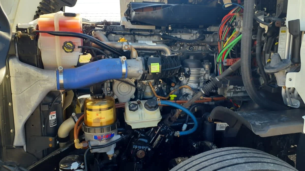 2020 Freightliner Cascadia in Birmingham, AL — photo 9