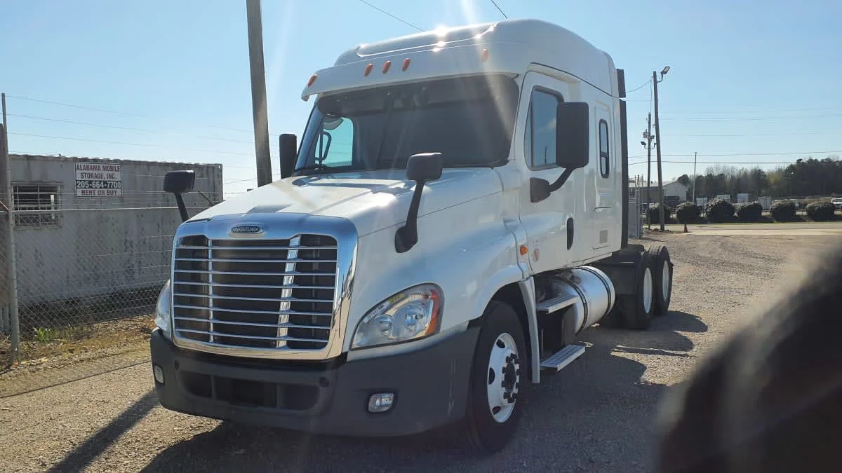 2020 Freightliner Cascadia in Birmingham, AL