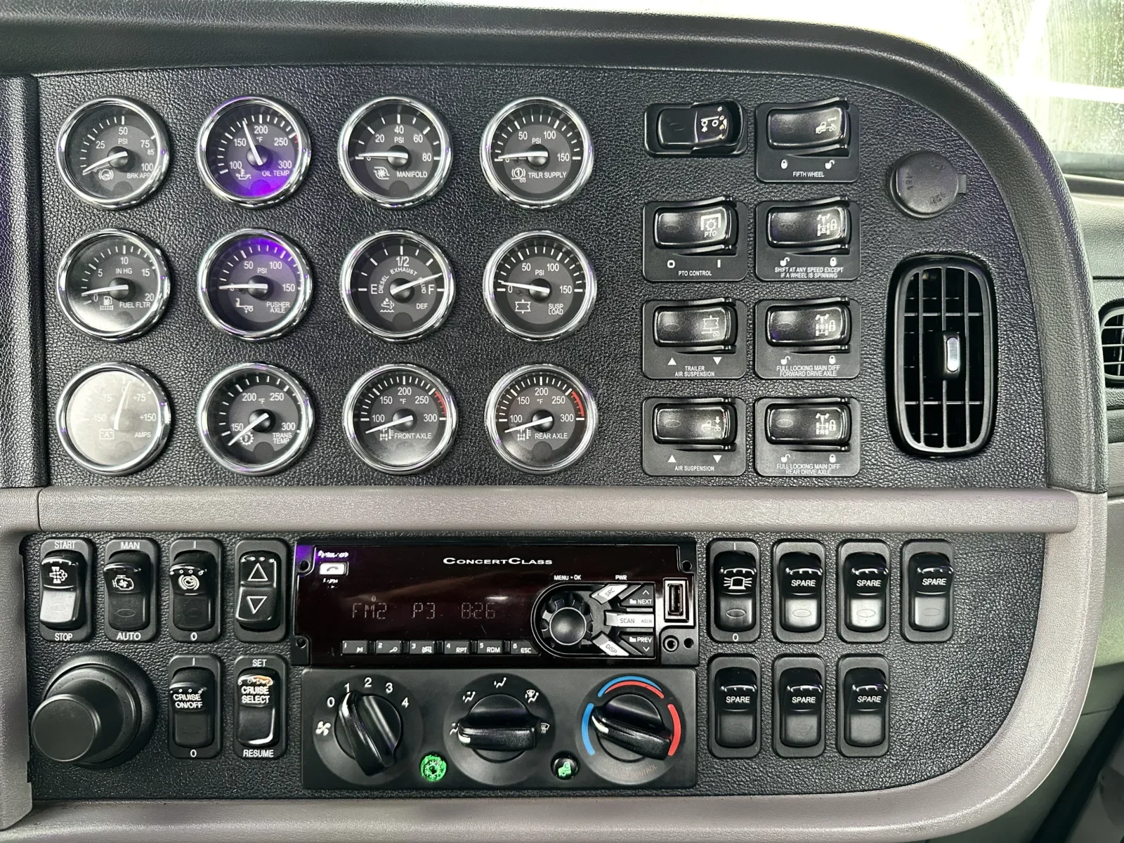 2019 Peterbilt 389 in Greer, SC — photo 18