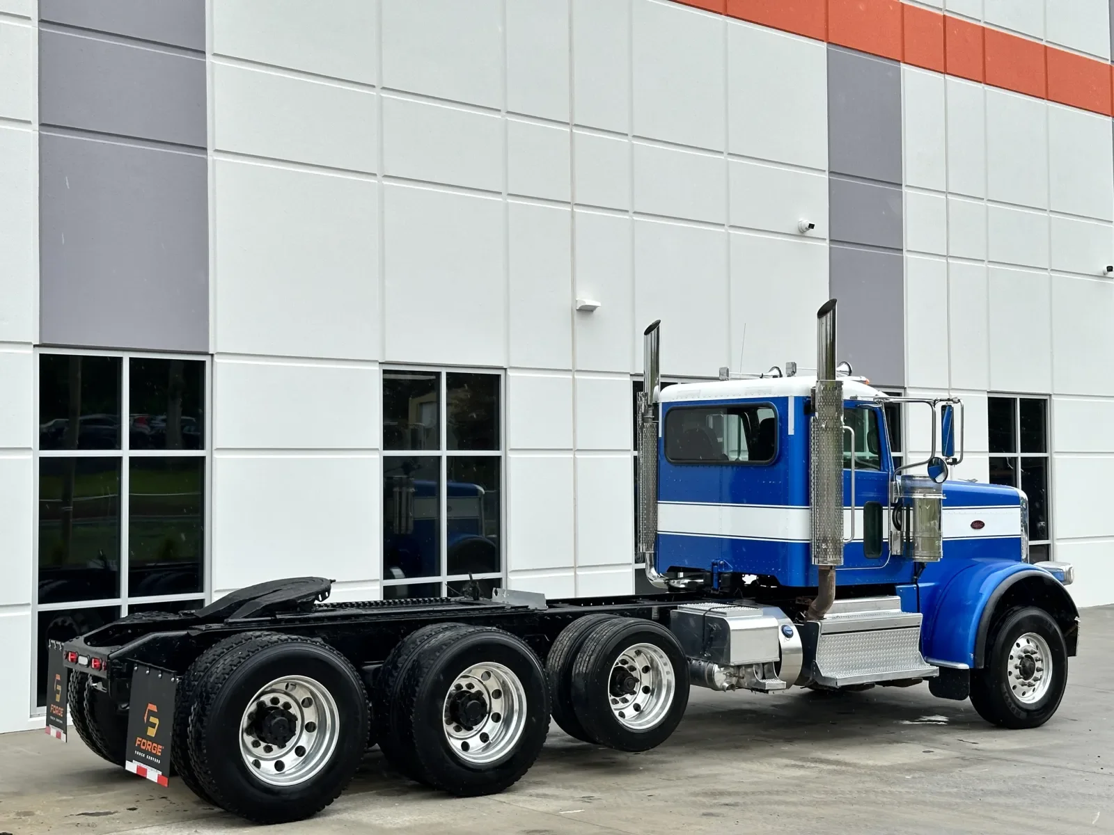 2019 Peterbilt 389 in Greer, SC — photo 5
