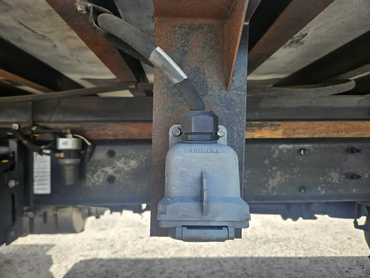 2022 Freightliner M2 106 in Orlando, FL — photo 13
