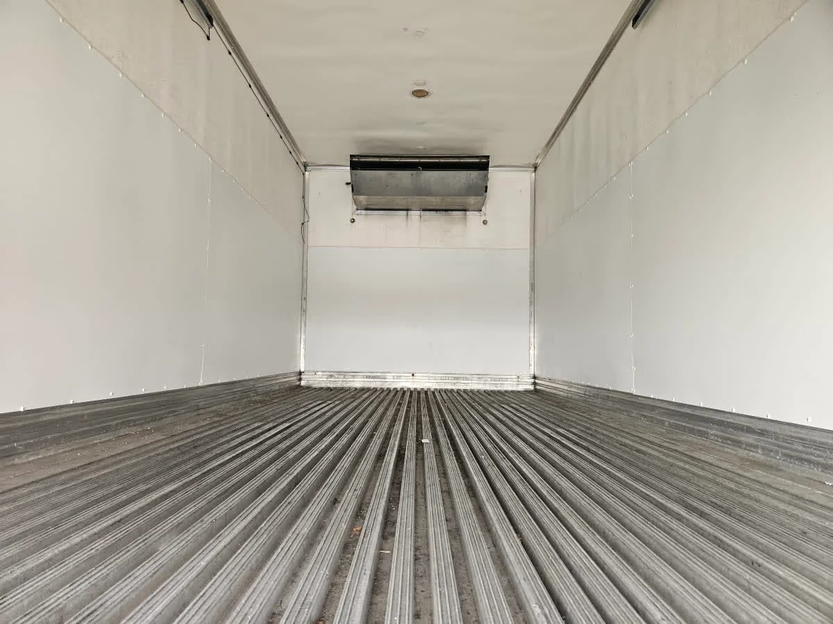 2022 Freightliner M2 106 - image 9