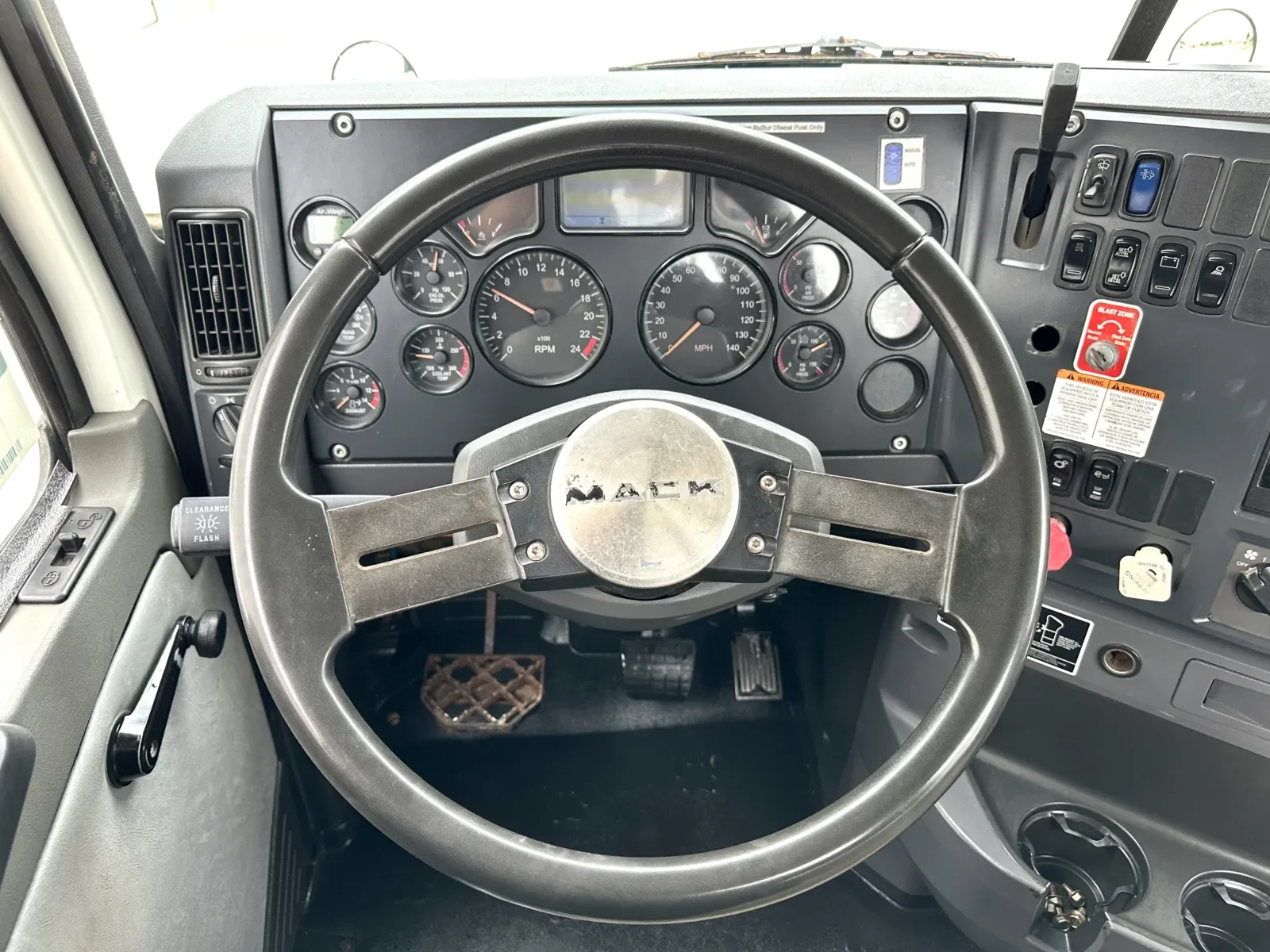 2011 Mack Granite in Hutchins, TX — photo 15