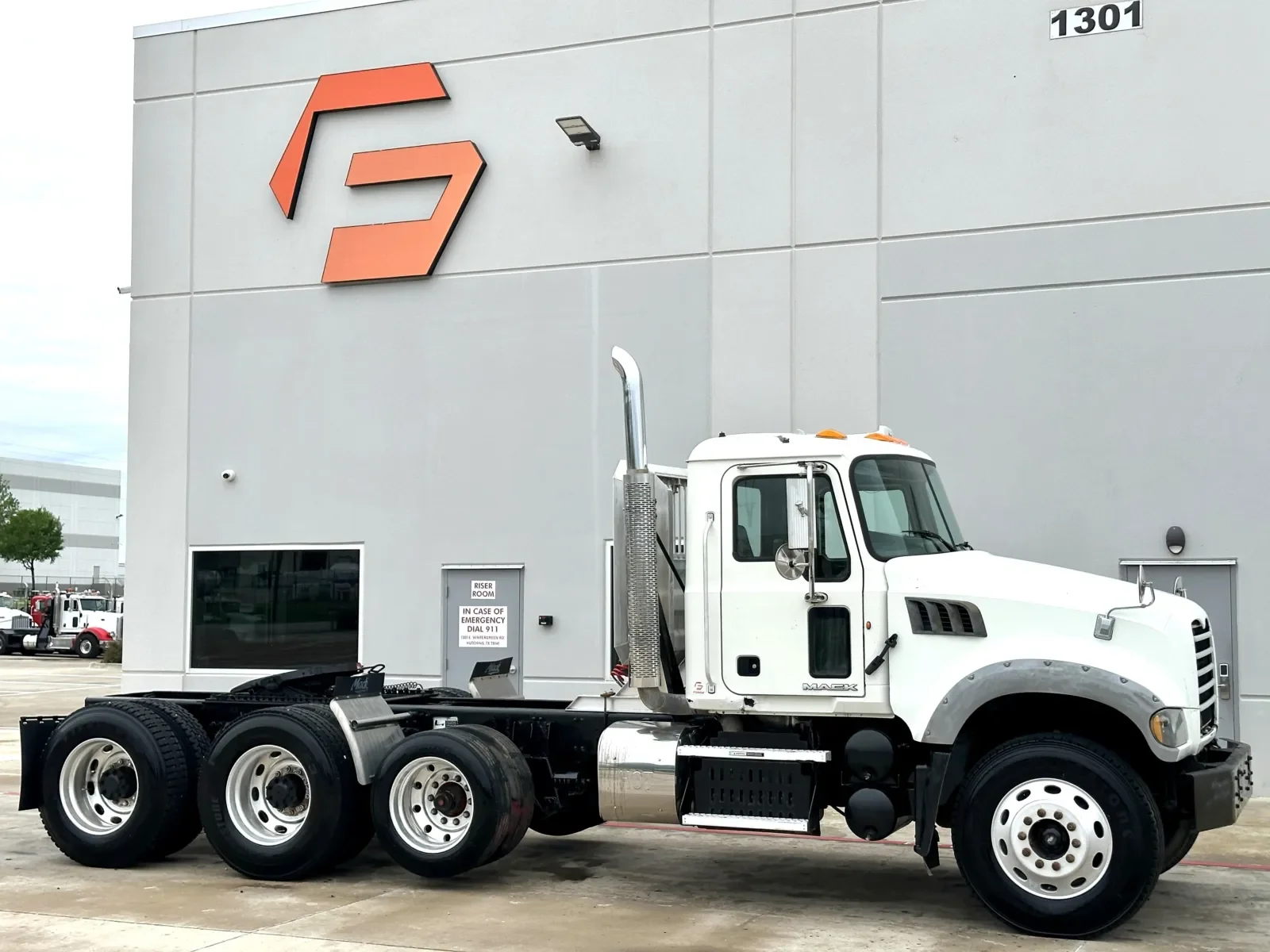 2011 Mack Granite in Hutchins, TX