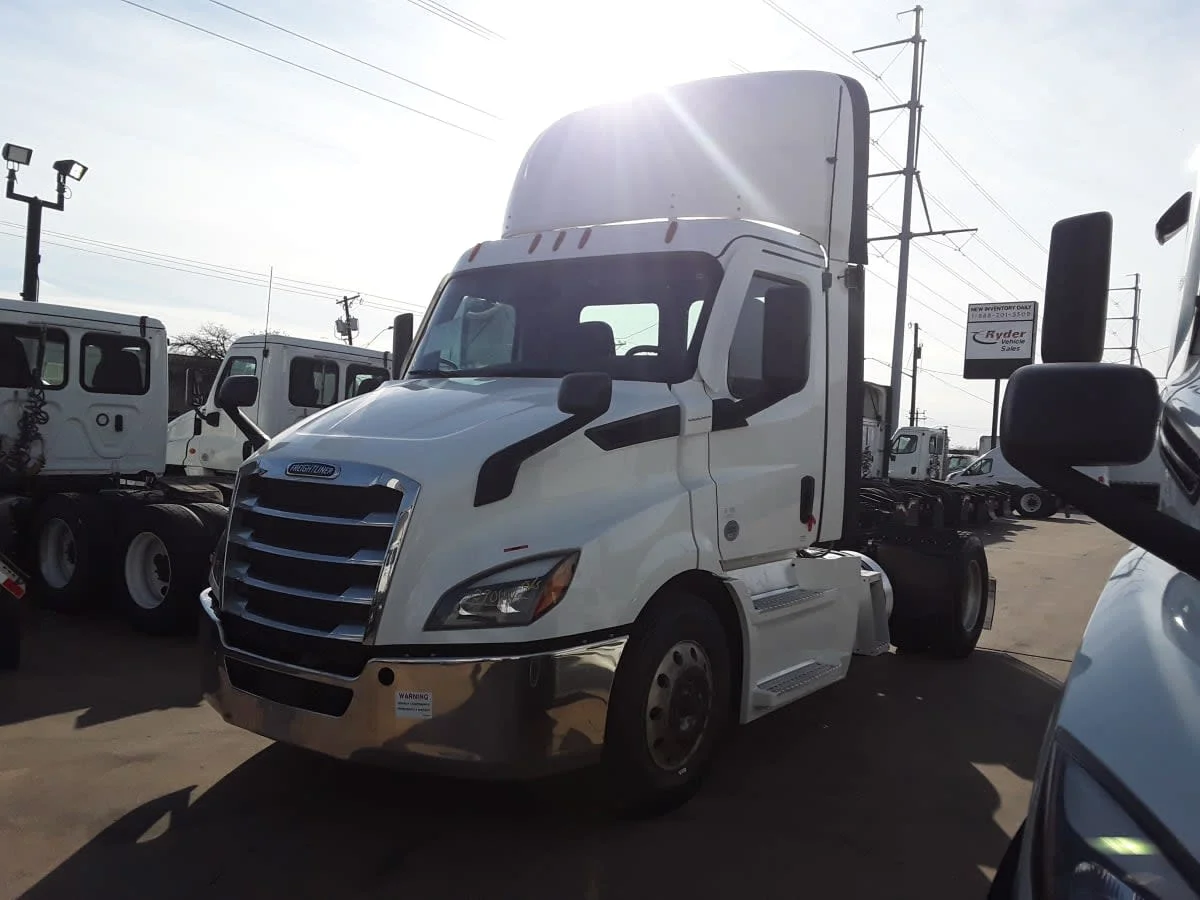2021 Freightliner Cascadia in Doraville, GA