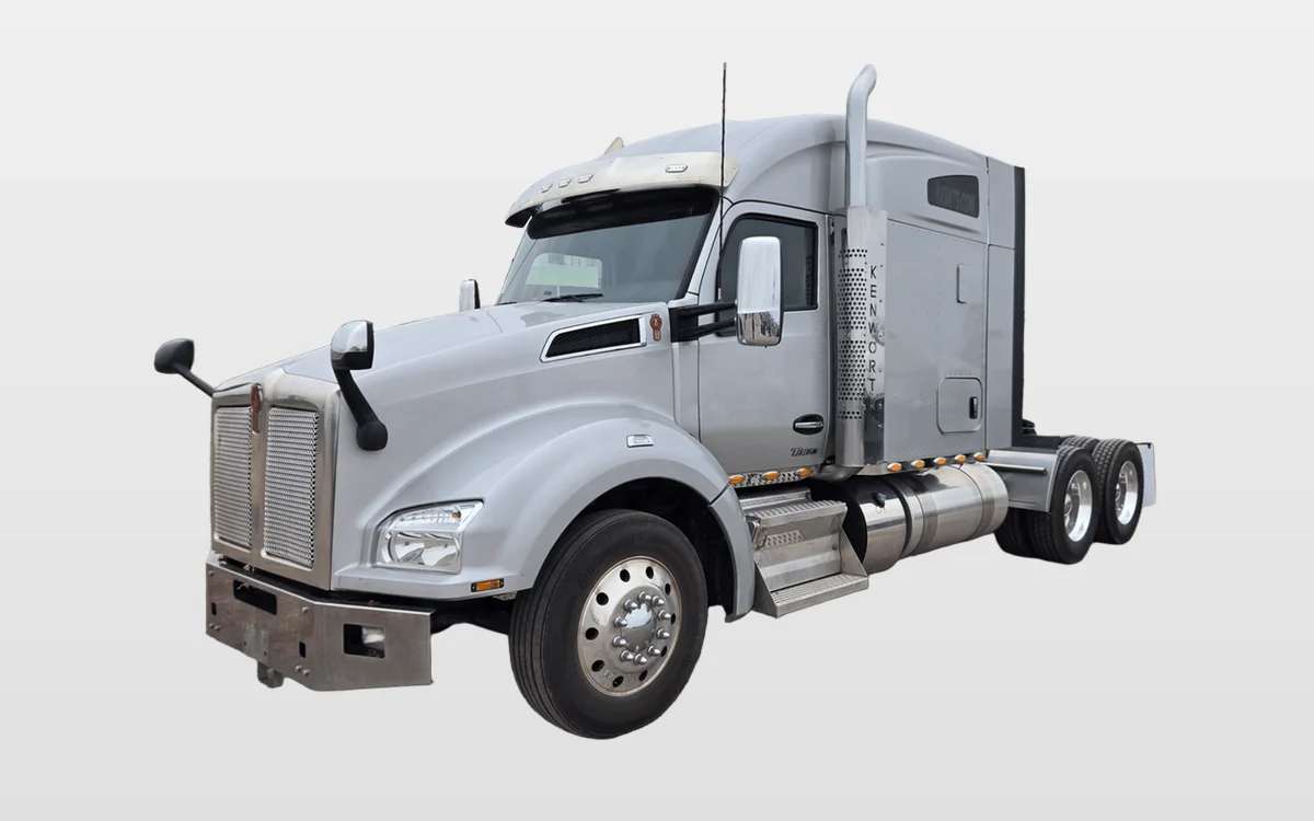 2023 Kenworth T880 - image 1