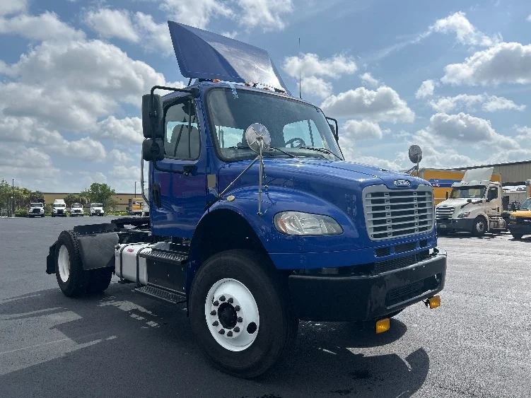 2020 Freightliner eM2