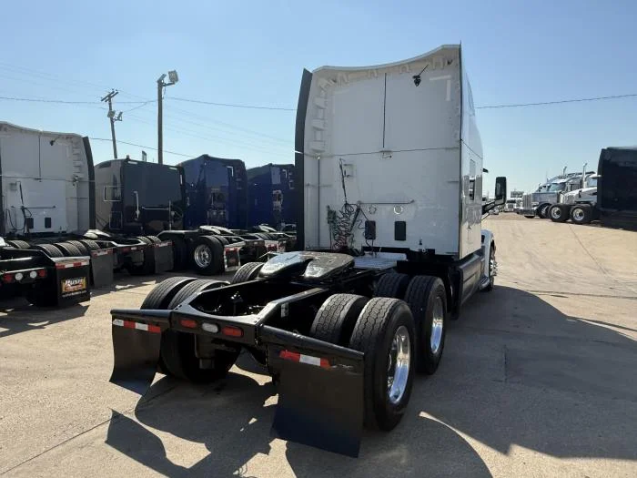 2022 Peterbilt 579 - image 30