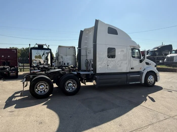2022 Peterbilt 579 - image 26