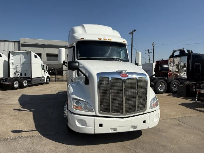 2022 Peterbilt 579 - image 18