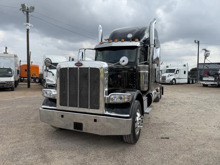2022 Peterbilt 389 - image 22