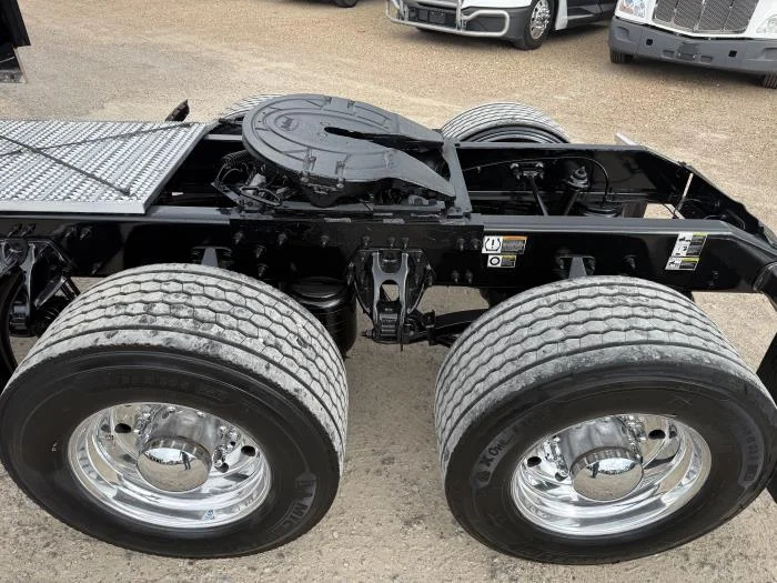 2022 Peterbilt 389 - image 46