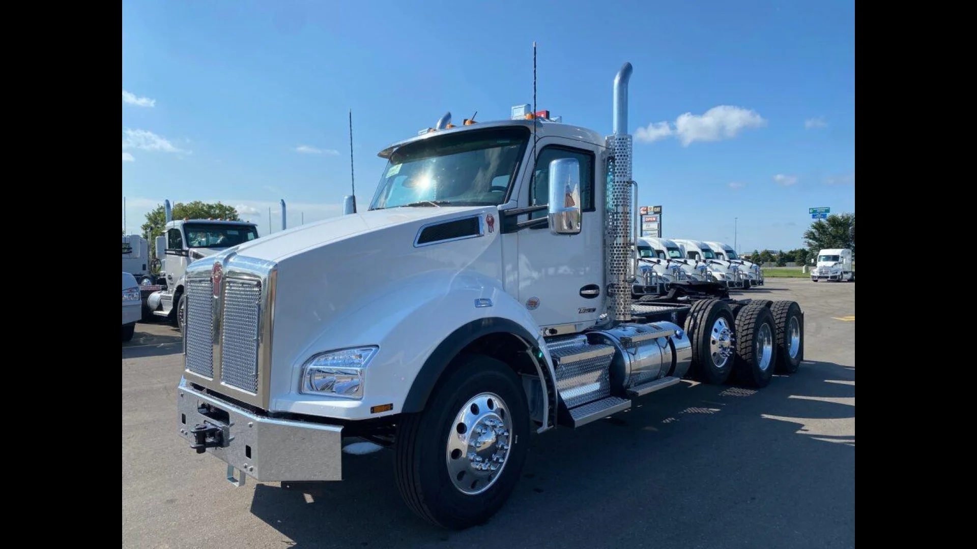 2026 Kenworth T880
