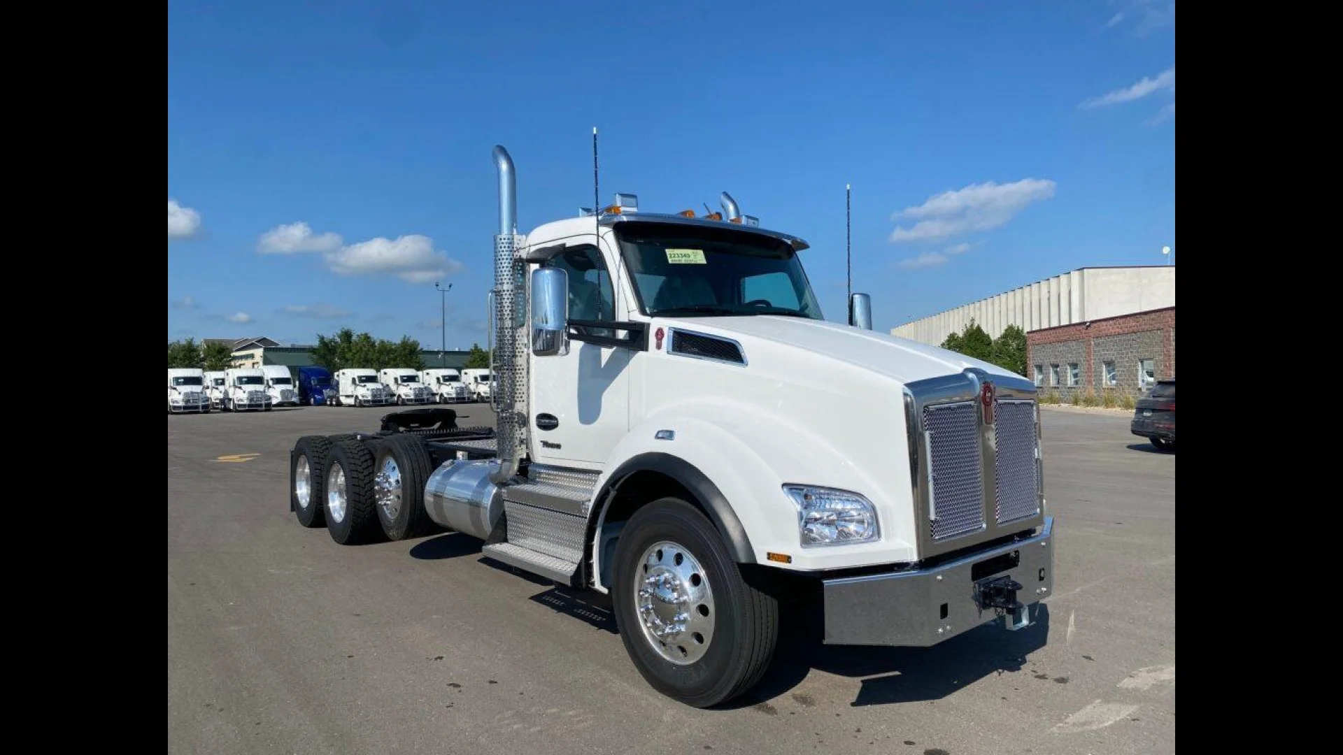 2026 Kenworth T880 in Dickinson — photo 7
