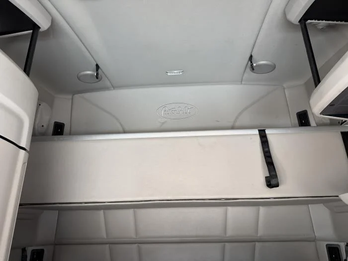 2021 Peterbilt 579 - image 30