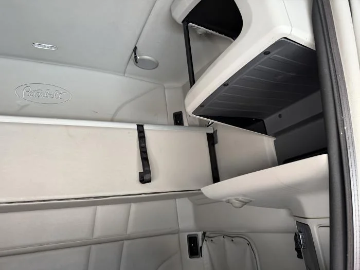 2021 Peterbilt 579 - image 31