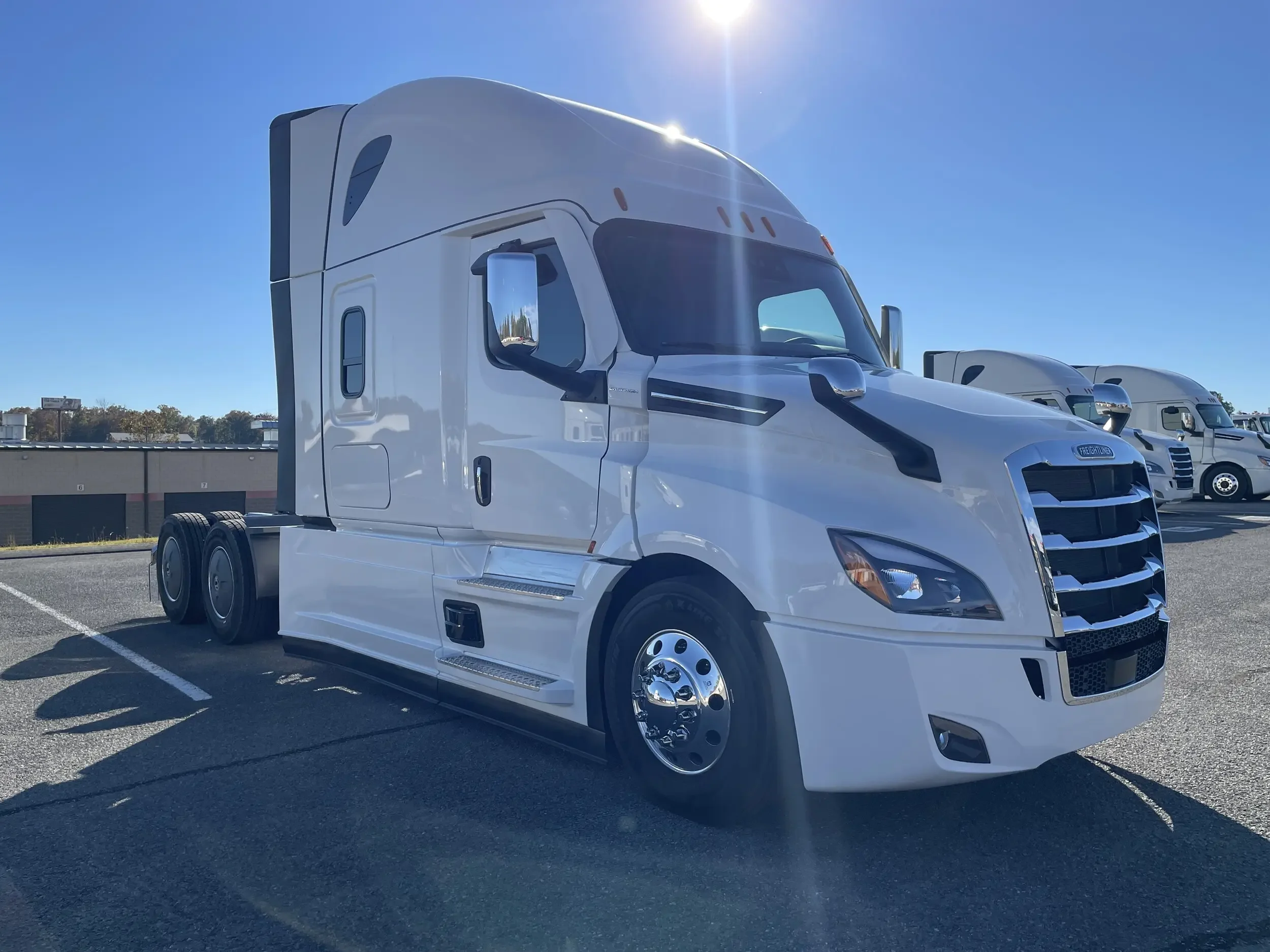 2026 Freightliner Cascadia in Chattanooga, TN — photo 3