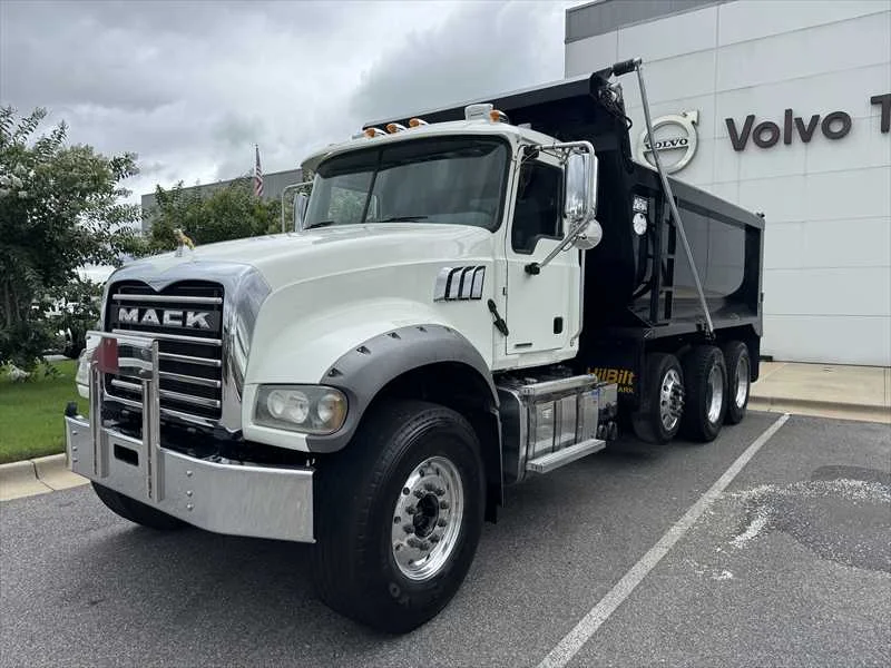 2020 Mack Granite