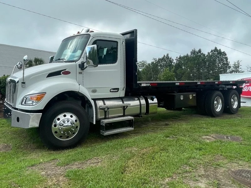 2026 Peterbilt 548