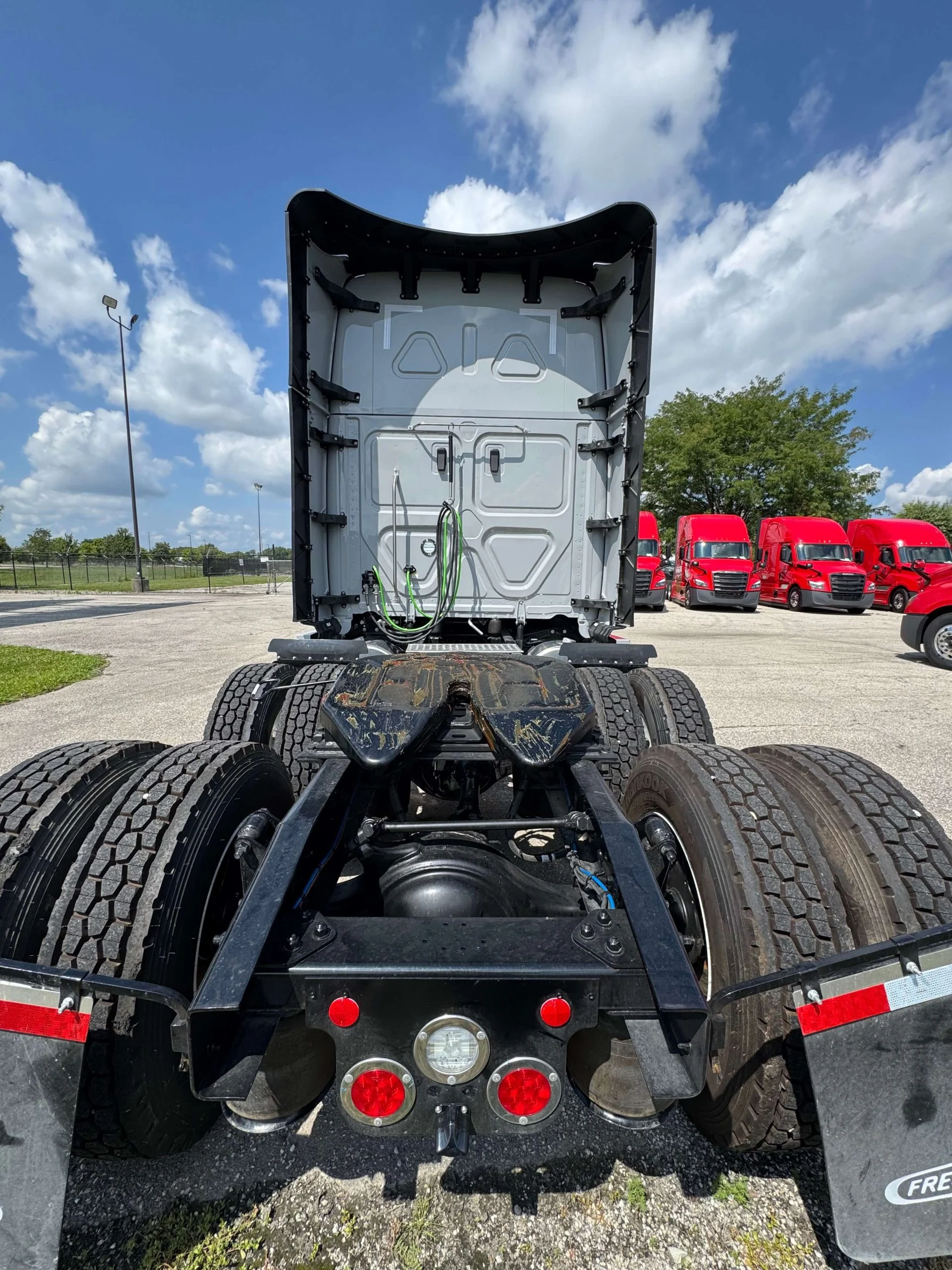 2026 Freightliner Cascadia in Anderson, IN — photo 4