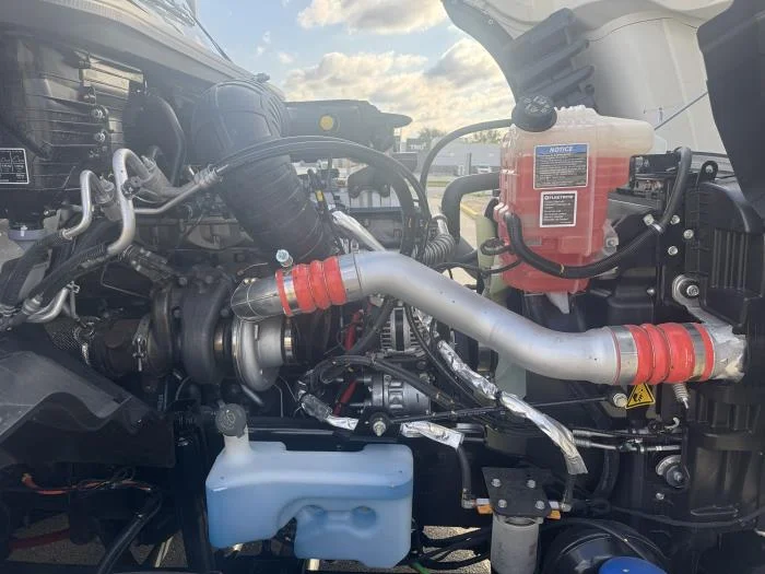 2026 International LT - image 14