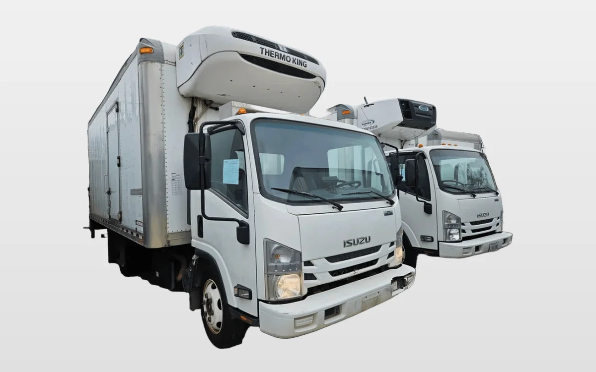 2016 Isuzu NQR - image 1