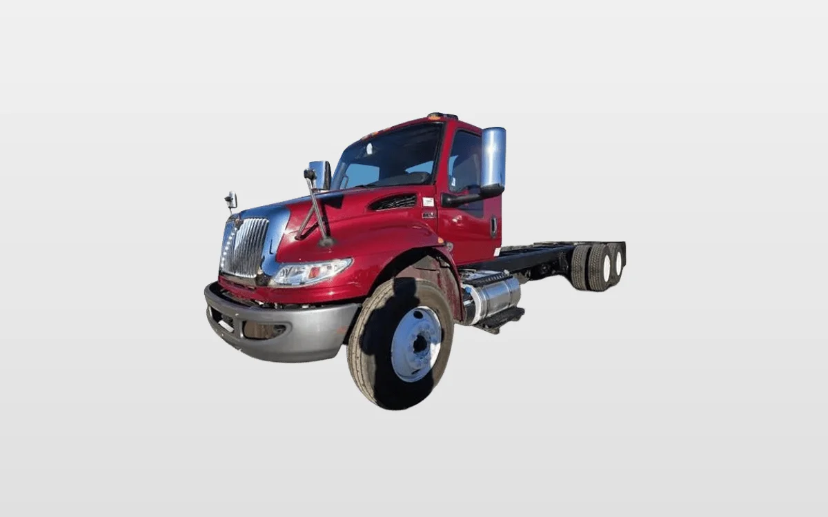 2021 International MV - image 1