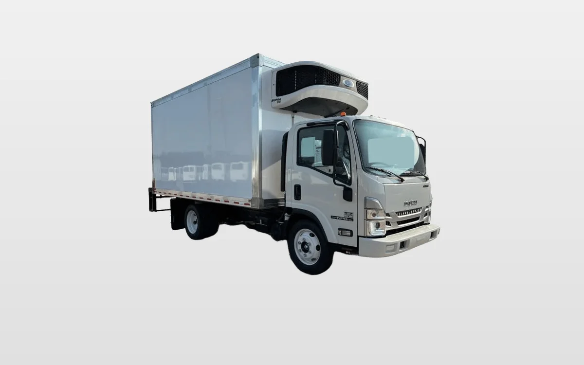 2024 Isuzu NPR - image 1